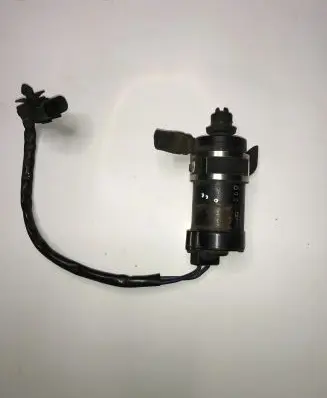 Mitsubishi L200 Headlight washer pump 13934