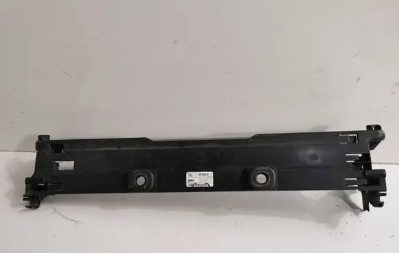 BMW 5 GT F07 Radiator support slam panel bracket 7603625
