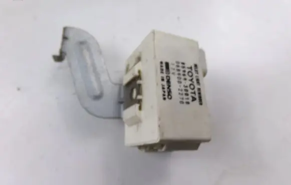 Lexus GS 300 400 430 Other relay 85969-30010