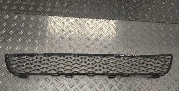 Toyota Corolla E120 E130 Front bumper lower grill 5311202050