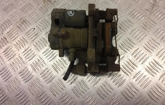 Ford Kuga II Rear brake caliper