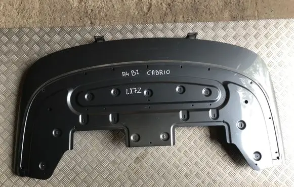 Audi A4 S4 B7 8E 8H Tailgate/trunk/boot lid