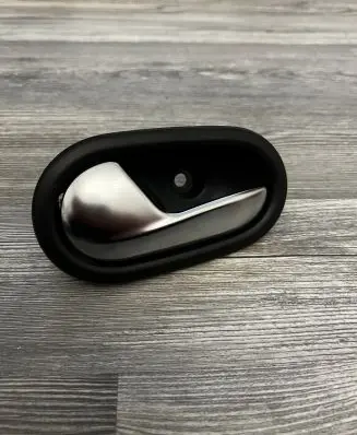 Dacia Sandero Front door interior handle 806718771R