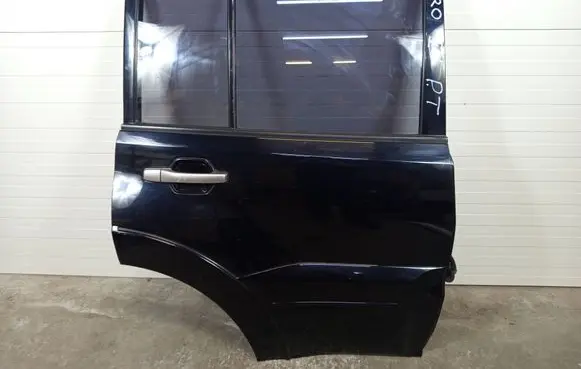Mitsubishi Pajero Rear door DRZWIPT