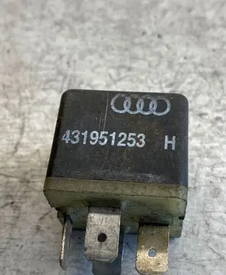 Audi A6 S6 C5 4B Other relay 431951253h