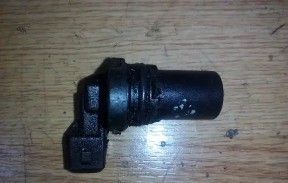 Camshaft position sensor