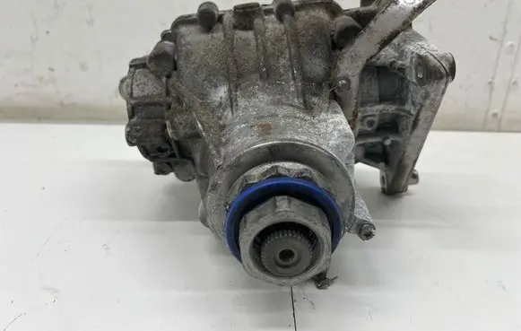 Mini Clubman F54 Gearbox transfer box case 7934642 9071666