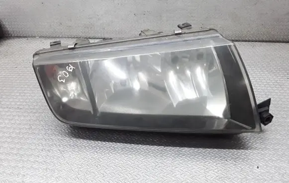 Skoda Fabia Mk1 (6Y) Headlight/headlamp 246366