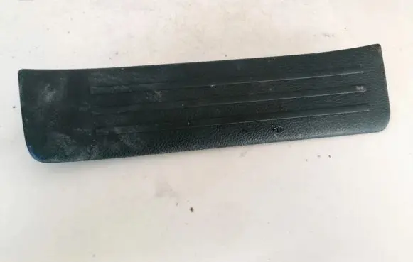 Mazda 3 II Rear sill trim cover bbp3687g0
