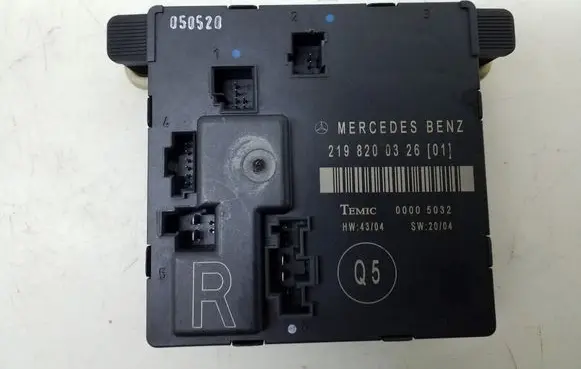 Mercedes-Benz CLS C219 Door control unit/module A2198200326