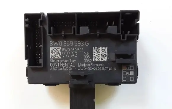 Audi A4 S4 B8 8K Door control unit/module 8W0959593G