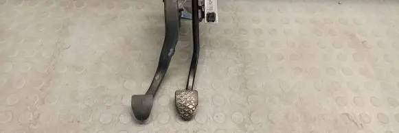 BMW 3 E90 E91 Pedal assembly 6762250