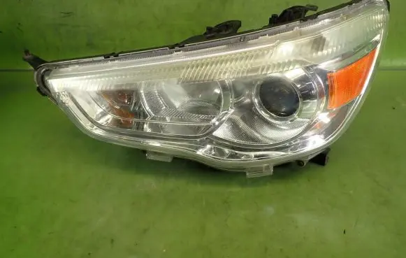 Mitsubishi ASX Headlight/headlamp P9135L