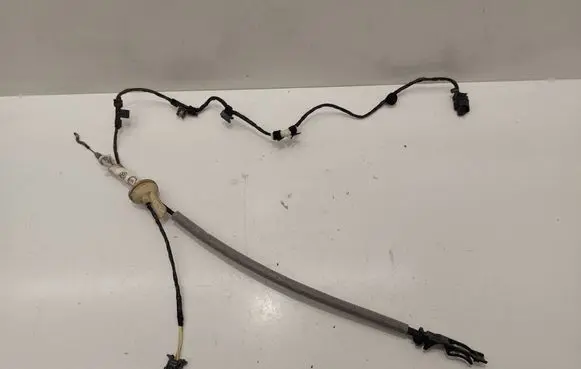 Volkswagen PASSAT B8 Rear door cable line 3G0839085G