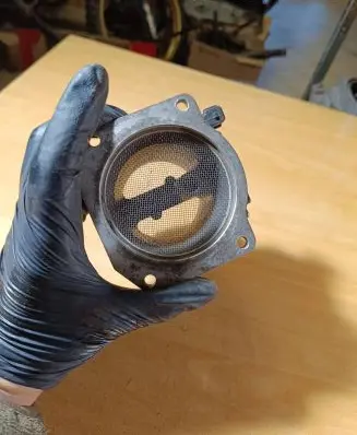 Audi A4 S4 B5 8D Mass air flow meter 037906461B AFH6010A