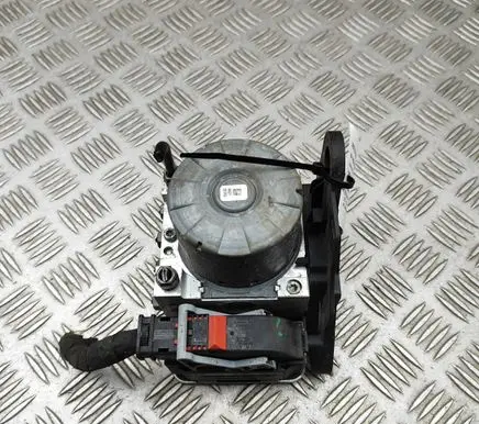 Audi A3 S3 8V ABS Pump 8V0614517C 28515788223