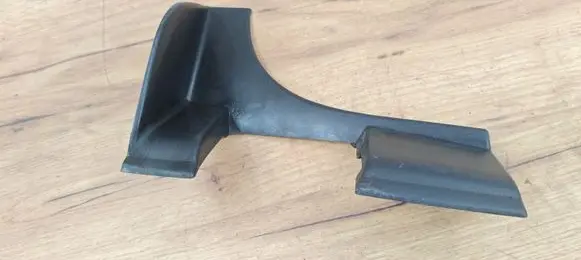 Volkswagen Touareg I Other trunk/boot trim element 7L6867438D