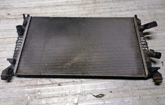 Ford Focus Coolant radiator 3M5H8005TL