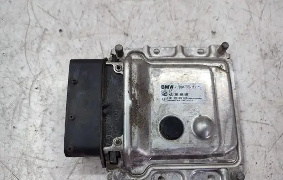 BMW X5 F15 Adblue control unit 7390996