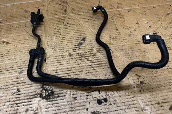 Ford Fusion II Valve CU5A9G866AA
