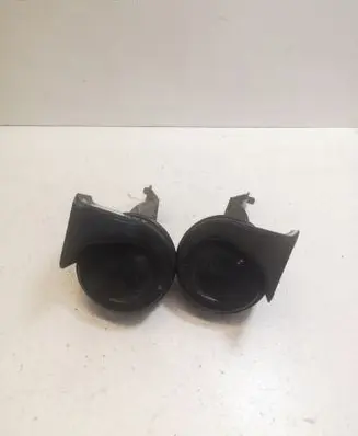 Mercedes-Benz C W204 Horn signal A0055425320 A0055425420