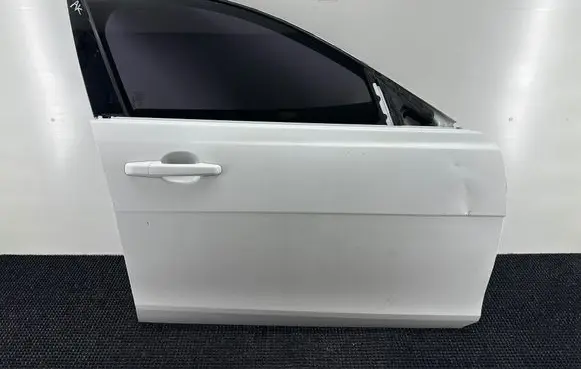 Jaguar XE Front door