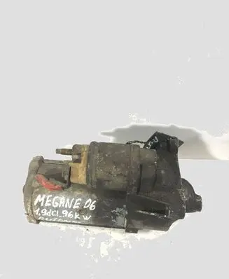 Renault Megane II Starter motor 8200628426 D7R49
