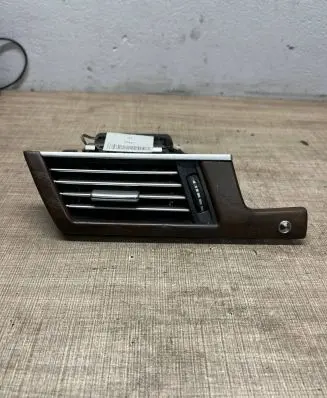 Mercedes-Benz E W212 Dashboard side air vent grill/cover trim A2128300154