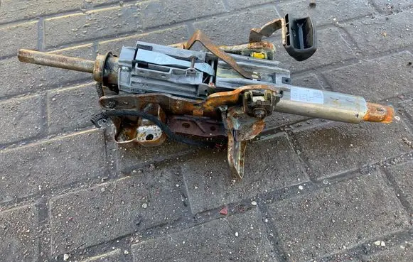 Audi A4 S4 B8 8K Steering wheel axle 8K0419506AN