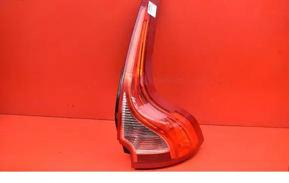 Volvo XC60 Rear/tail lights L90007893