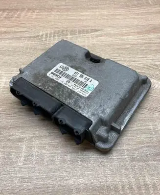 Volkswagen Bora Engine control unit/module ECU 071906018R 0261206176