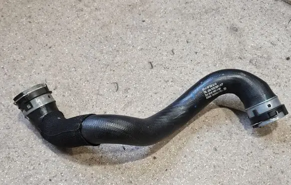 Mercedes-Benz GLE W167 Engine coolant pipe/hose A1675003600