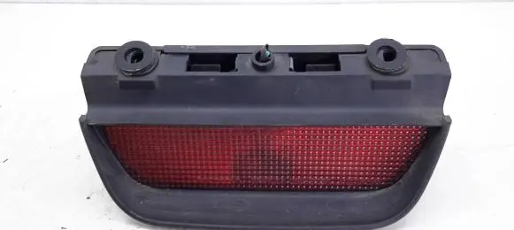 Honda HR-V Third/center stoplight