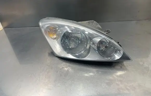 KIA Ceed Headlight/headlamp 921021H000 00954702 070110162903