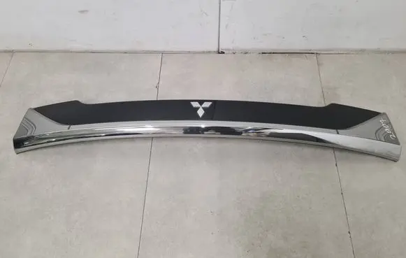 Mitsubishi Outlander Tailgate trim 5817A196ZZ