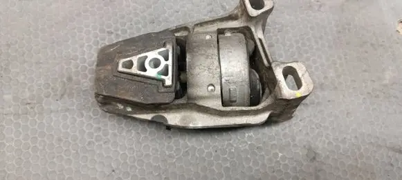 Peugeot 607 Engine mount bracket 326C68 122862