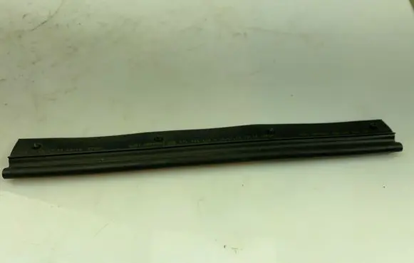Audi Q5 SQ5 Engine compartment rubber 8T0823126D