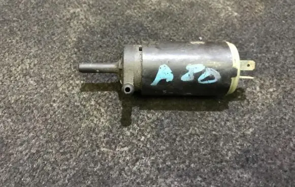 Audi 80 90 B3 Windscreen/windshield washer pump