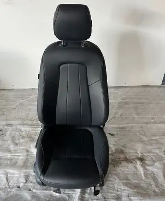 Mercedes-Benz B W247 Front passenger seat 