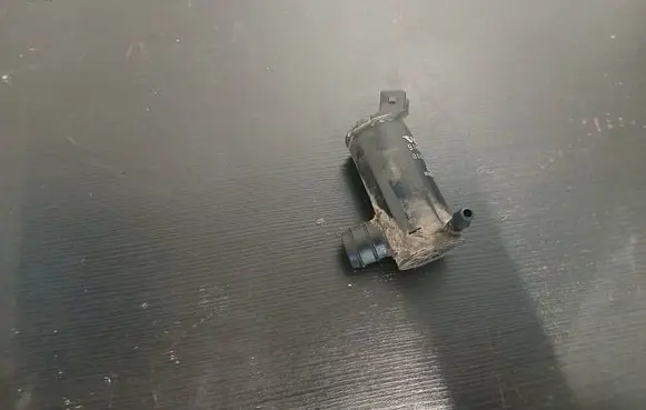 Volvo S60 Windscreen/windshield washer pump 9169611 0602103950