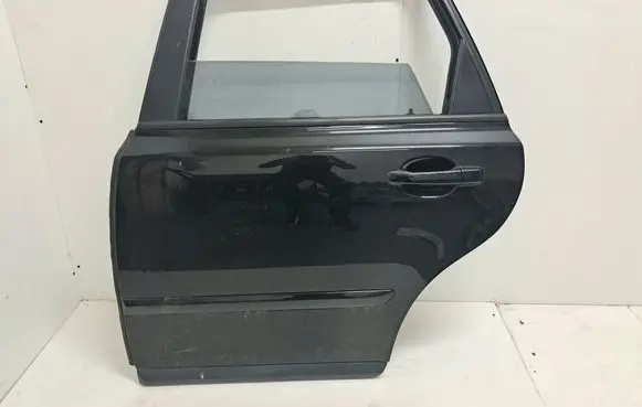 Volvo V50 Rear door
