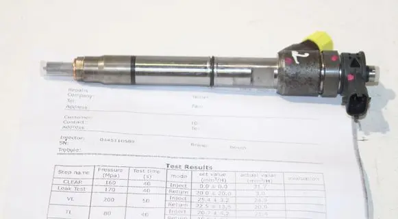 Hyundai i40 Fuel injector 0445110589 338002A610