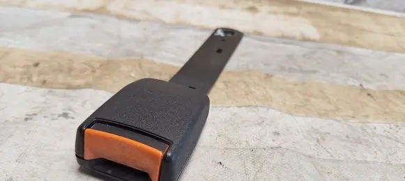 Ford Galaxy Front seatbelt buckle 15012001