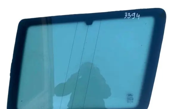 Land Rover Discovery Rear side window 43R00004