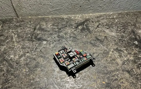BMW 5 GT F07 Fuse box set 921085702