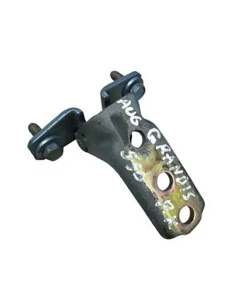 Mitsubishi Grandis Front door upper hinge 