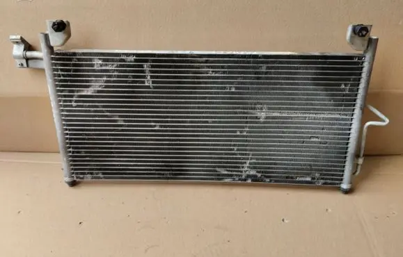 Air conditioning (A/C) radiator (interior)