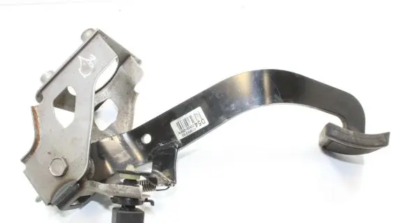 Hyundai ix35 Brake pedal 328002S915