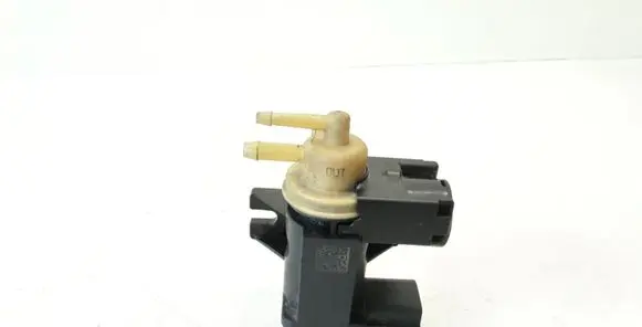 Audi A5 8T 8F Turbo solenoid valve 8K0906627