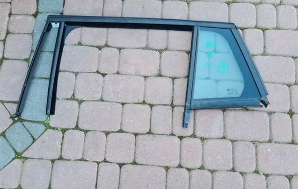 Opel Astra K Sliding door window/glass 